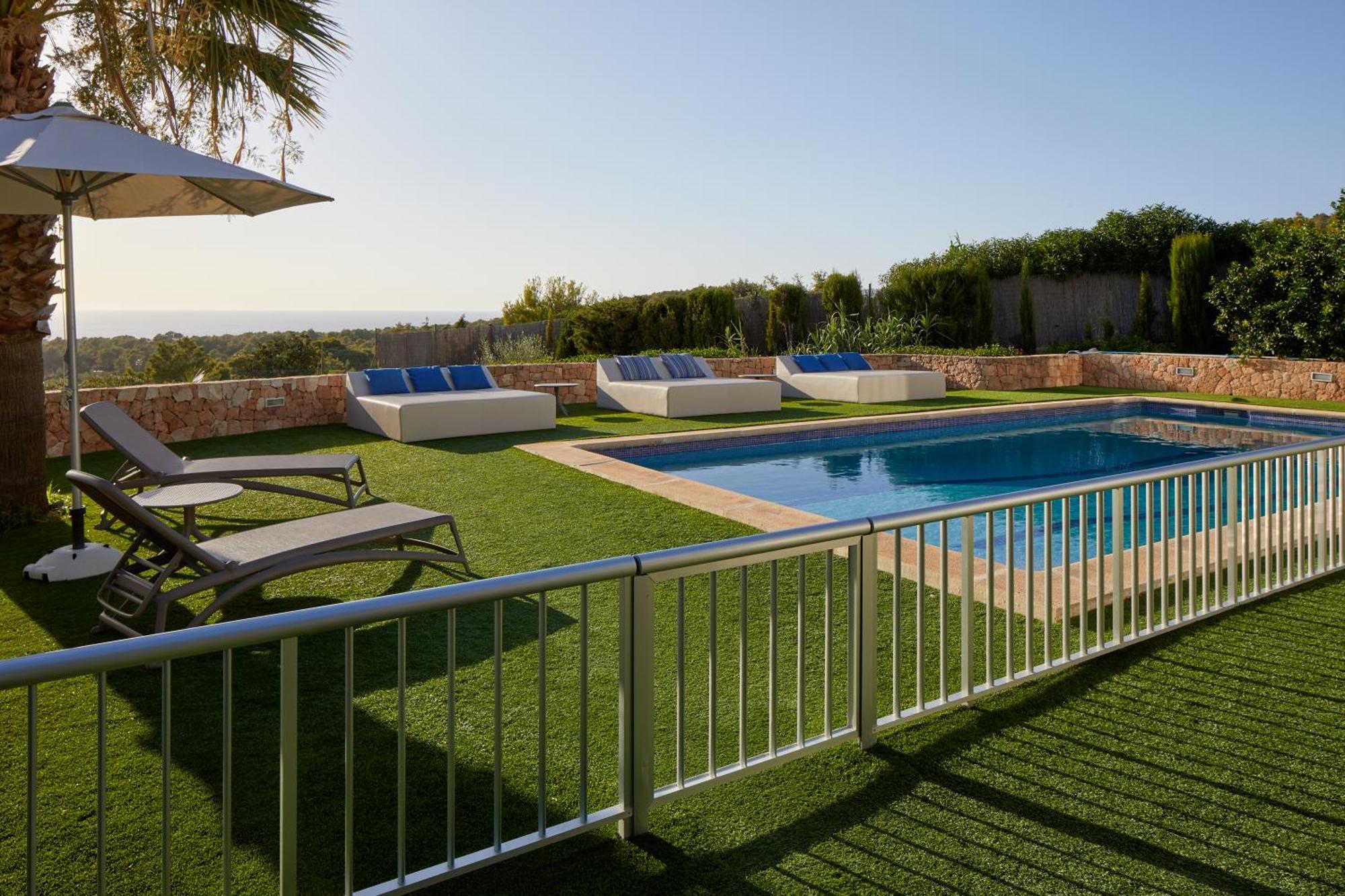 Villa Can Joan I - Fantastic Sunset Views And Family Friendly - San Antonio  Exterior photo